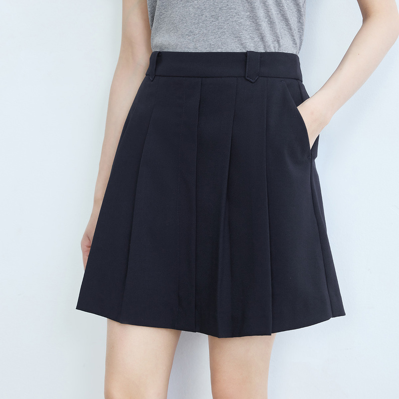 Inman Sweet Cool Academy Style Pleated Skirt Pants for Women 2026 Summer Fashion Versatile Casual Slimming A-Line Wide-Leg Shorts