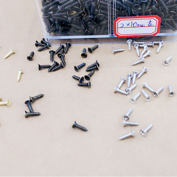 Screws for lock buckle Bag buckle screws Self-tapping small screws Flat head small screws 2*10 screws single