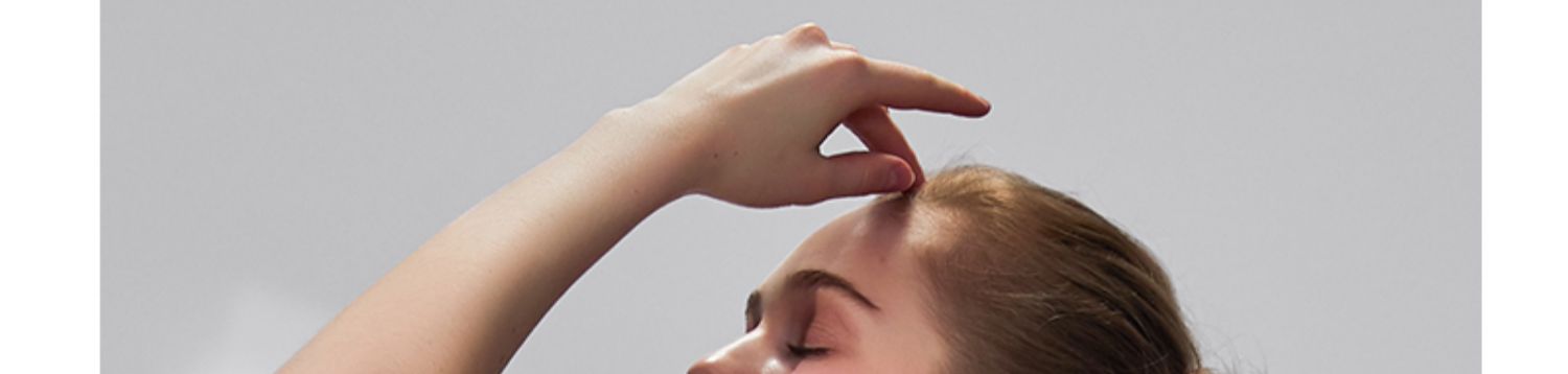 Jade Bird Yoga quần áo nữ mùa hè mỏng phần chống sốc tập hợp lưới sợi khâu áo thể dục là mỏng đẹp trở lại đồ lót thể thao - Đồ lót thể thao áo tập thể