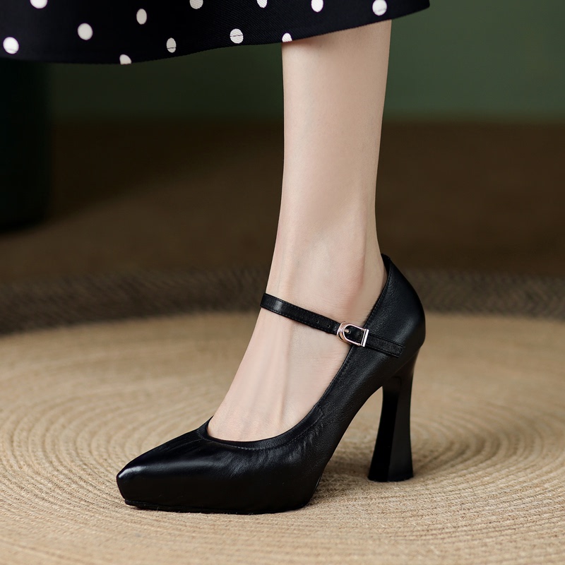 Model's Cheongsam Runway Shoes, Genuine Leather, Soft Leather, Comfortable, Pointed Toe, Chunky Heel, Single Strap Professional Shoes