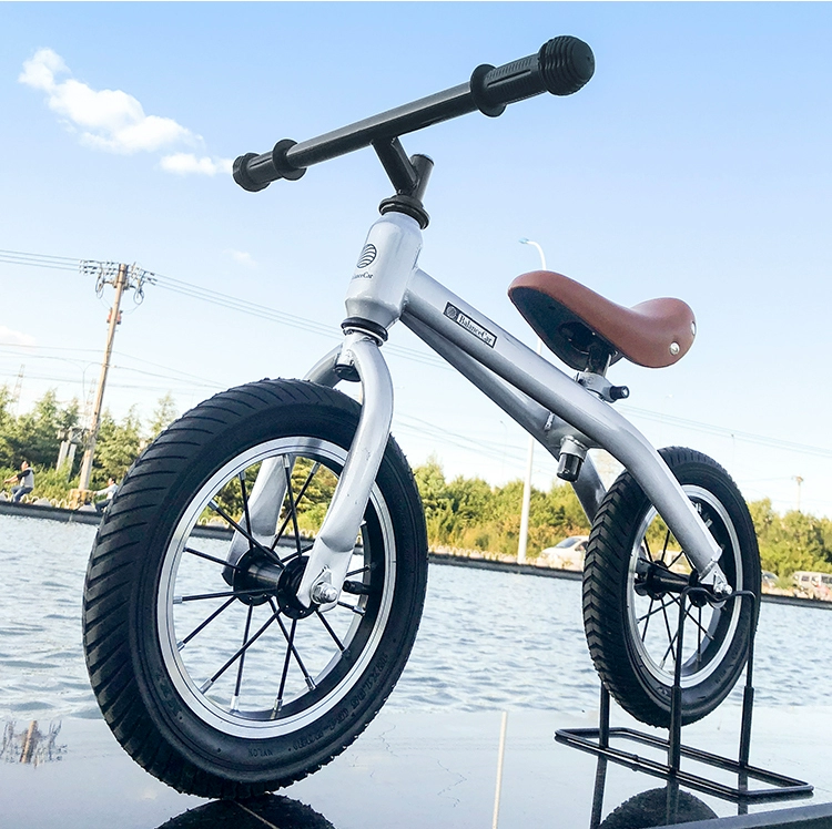 Đức 1 xe cân bằng trẻ em 2 xe trượt bước 3 xe tập đi 5 không đạp xe đạp 7 xe yo bé 8 tuổi - Smart Scooter