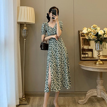 Square neck floral dress French niche retro slim slim high waist temperament chiffon split long skirt holiday skirt