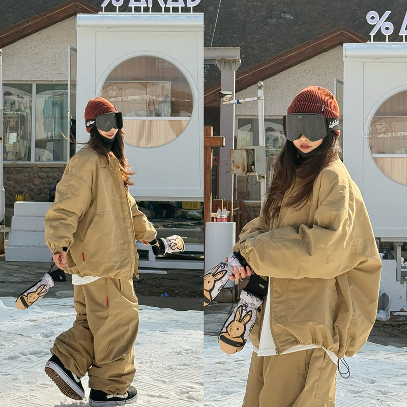 Shen Xiaoxian Doceshen Windproof and Waterproof Padded Thickened Vintage Khaki Ski Jacket for Snowboarding and Skiing