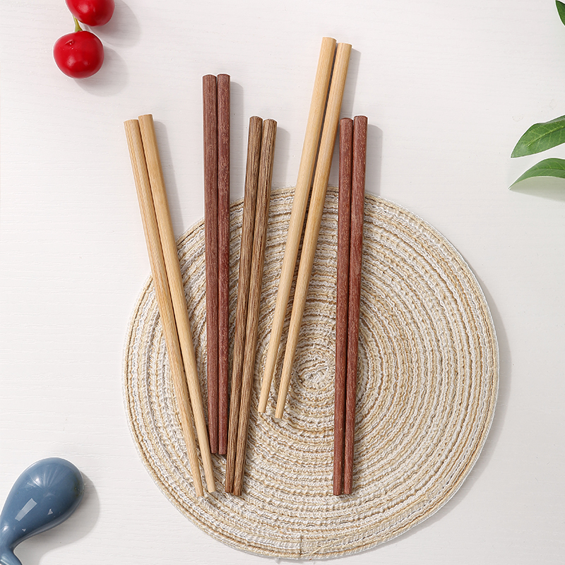 Children's chopsticks Home solid wood Two-stage 6-year-olds 8-year-old No lacquer 4-year-old Baby chopstick kindergarten Special short quick son