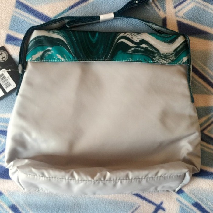 Tại chỗ một Dema THEO ARMOR UA nữ mô hình của phụ nữ Messenger túi xách túi giản dị túi xách nam