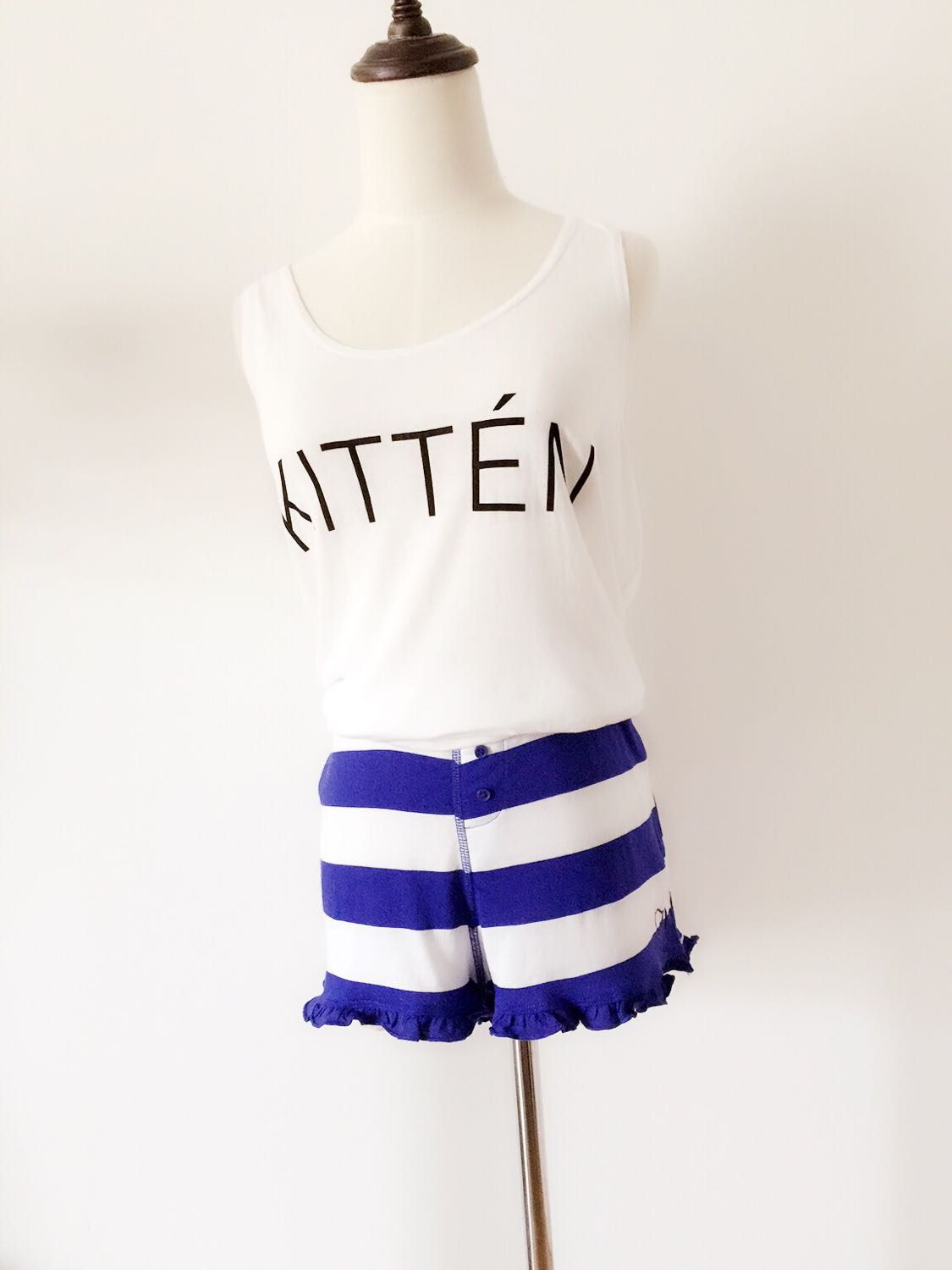 Cotton nhà gợi cảm quần short nhỏ thanh niên quần nóng ngủ quần phẳng góc đáy quần an toàn nữ mùa hè cộng với phân bón XL quan sot nam