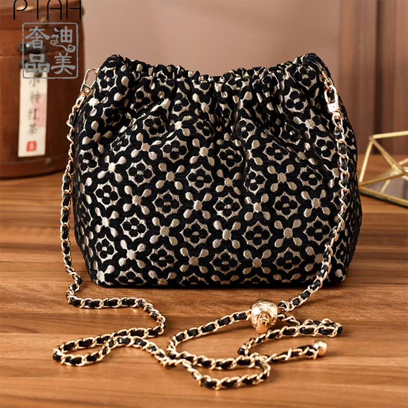 Qiqi - (Golden Diamond Pattern) Xiangyun Silk Small Gold Ball Chain Crossbody Bag 19*10.5*18cm