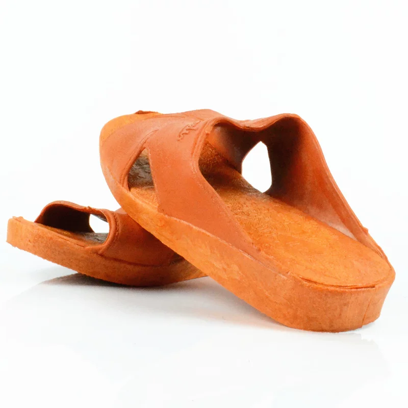New home indoor bathroom thick-soled flip-flops outdoor non-slip wear-resistant bathing and shower plastic soft-soled men's slippers