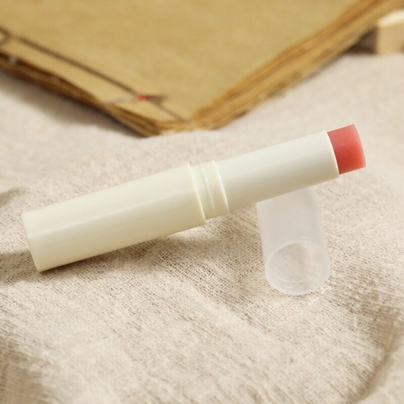 Rose kiss ancient mouth grease moisturizing and nourishing cheilitis sensitive peeling plant herbal lip balm boutique Huayuntang