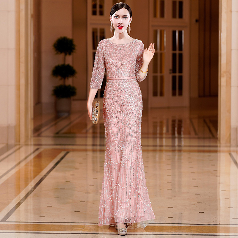 High-End, Elegant, Slimming Hostess Evening Dress for Women, 2026 New Model, October Wedding Banquet Dress for Mothers