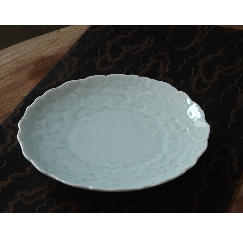 Live crane Xiangyun flower mouth plate