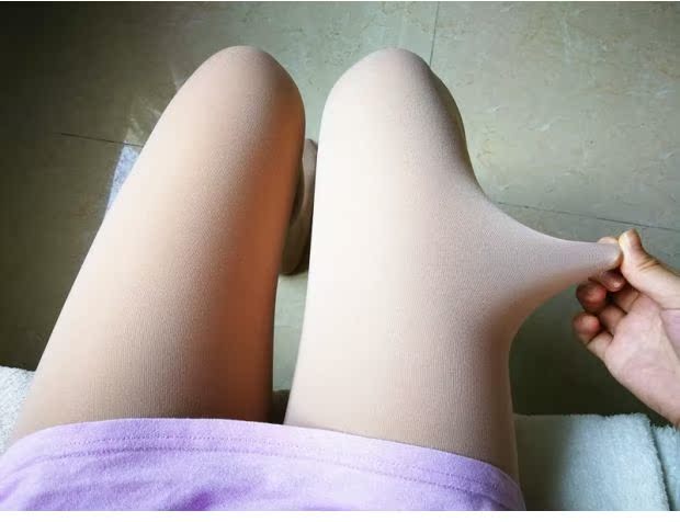 Phong cách mùa xuân và mùa thu ánh sáng chân giả thậm chí vớ 80d da màu nude nhung dày dày đế chống romper lụa romper quần tất cho bé