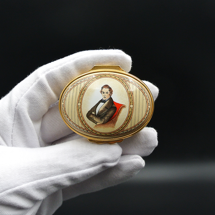 Chopin shake-up Halcyon days painted time enamel Baron REUGE ultra-miniature music box Eight soundboxes