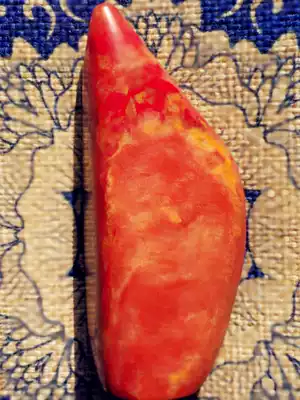 Natural Bahrain stone Scarce Pink frozen chicken bloodstone(Hongyun Dangdang) Conformal seal Changhua Liaoguo Tian Huangshi