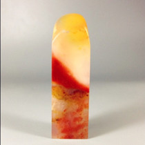 Rare Shoushan stone lychee frozen seal red yellow and white (Sanyang Kaitai) beautiful Changhua Bahrain Bloodstone