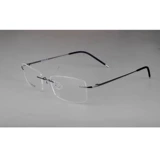 Ультра -светлая суперпроницаемость Bata Titanium Learless Stackes Right может быть оборудована бриллиантовой рамкой.