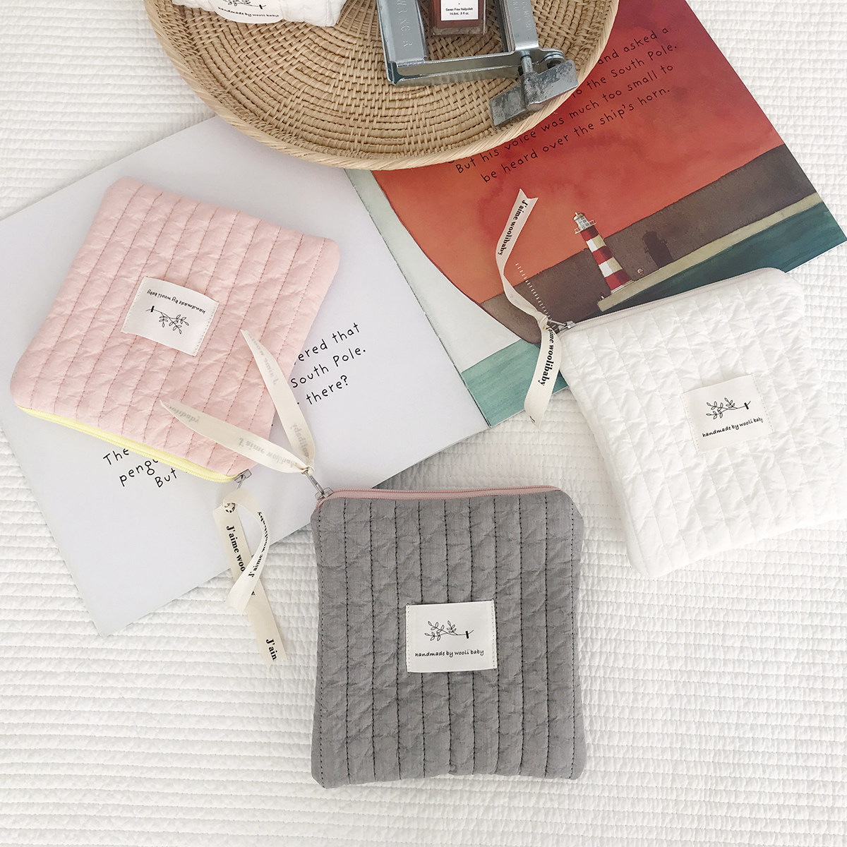 Korea Import Quilted Fabric Homemade Pink White Grey Cute Bump Salad Dressing portable makeup bag containing zero wallet