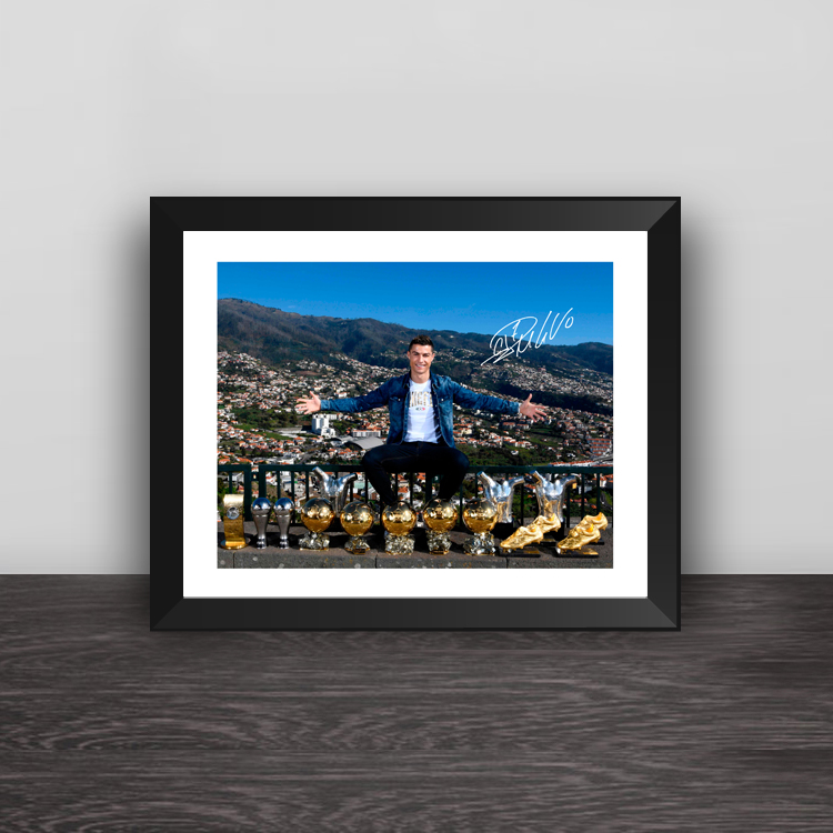 C Ro Career Honours photo frame football bar decorated with Portugal C Roof fan gift pendulum photo-Taobao