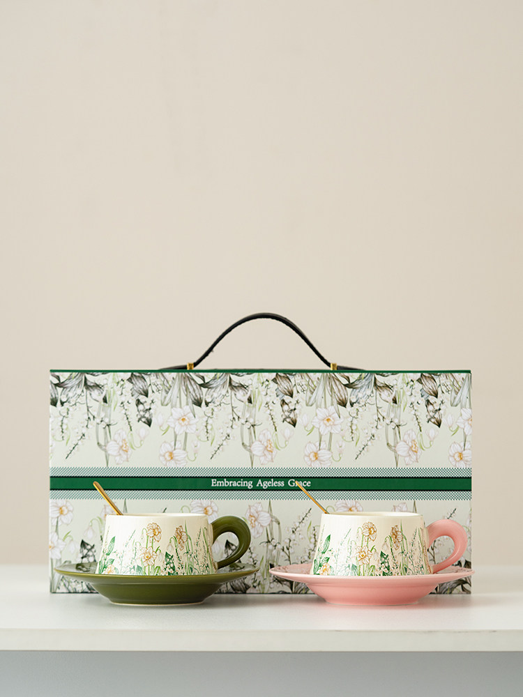 Wedding Gifts for Newlyweds, High-End and Practical Coffee Cups, a Pair for the Bride, a Gift for Best Friends, Wedding Souvenirs