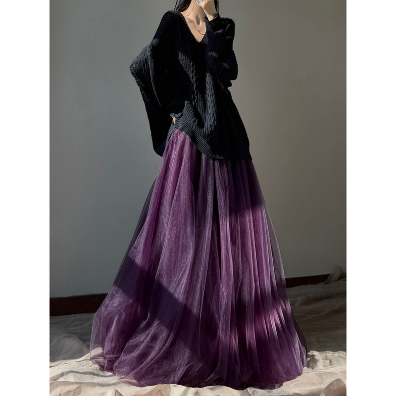 Vintage Purple Mesh Skirt with a Large, Puffy Hem, Extra-Long Floor-Length Fairy-Like Skirt That Makes You Look Slimmer