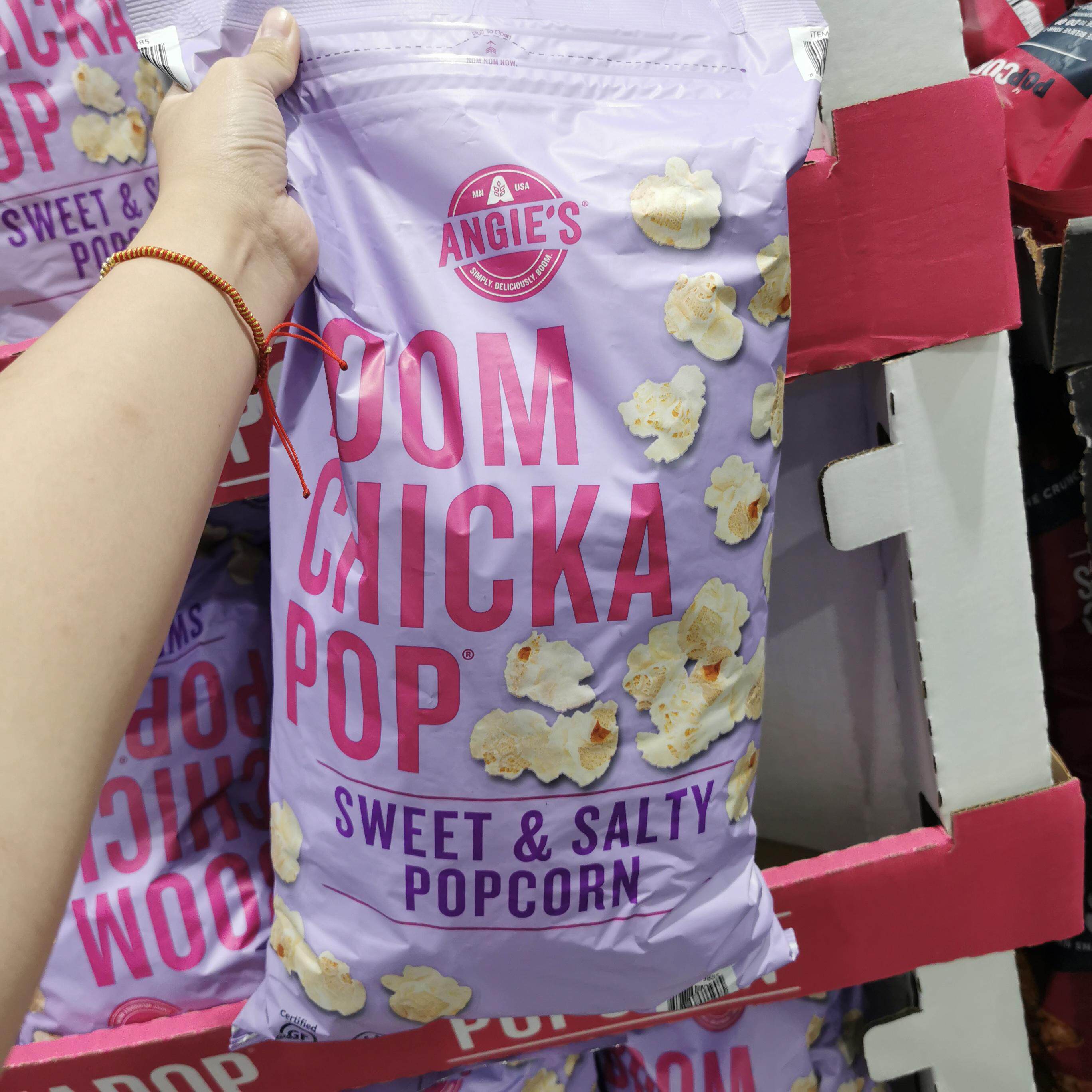 Boomchickapop salty and sweet popcorn snack 652g imported food Costco