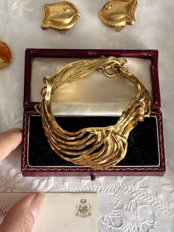 Second-Hand French-Made Lacroix Golden Vine Bracelet Vintage Antique Jewelry