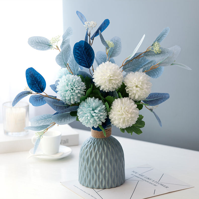 Mediterranean simple beauty Japanese ceramic vase blue and white simulation floral eucalyptus leaf hydrangea set ornaments