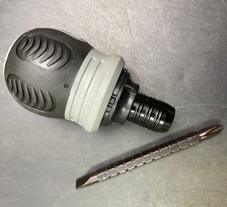 Japan ratchet wheel with small fat screwdriver N65