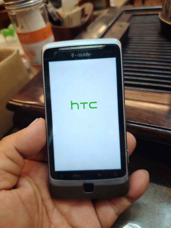 Htc G2 Desire Z Mobile Phone with Side Sliding Full Keyboard, Android Native Side Qwerty Keyboard, Comes with Charging Cable
