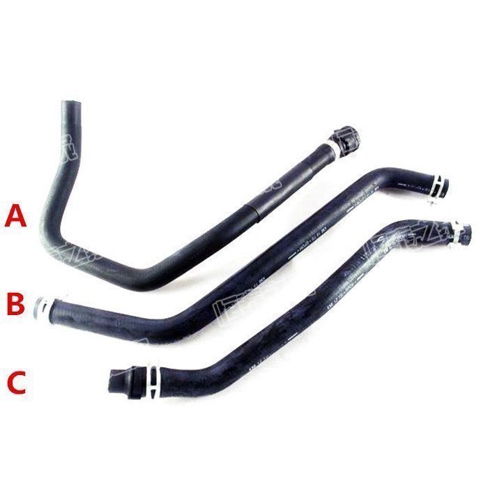 01-07 Model 2 0Ford warm air water pipe engine warm water pipe warm air pipe heater inlet and outlet water pipe