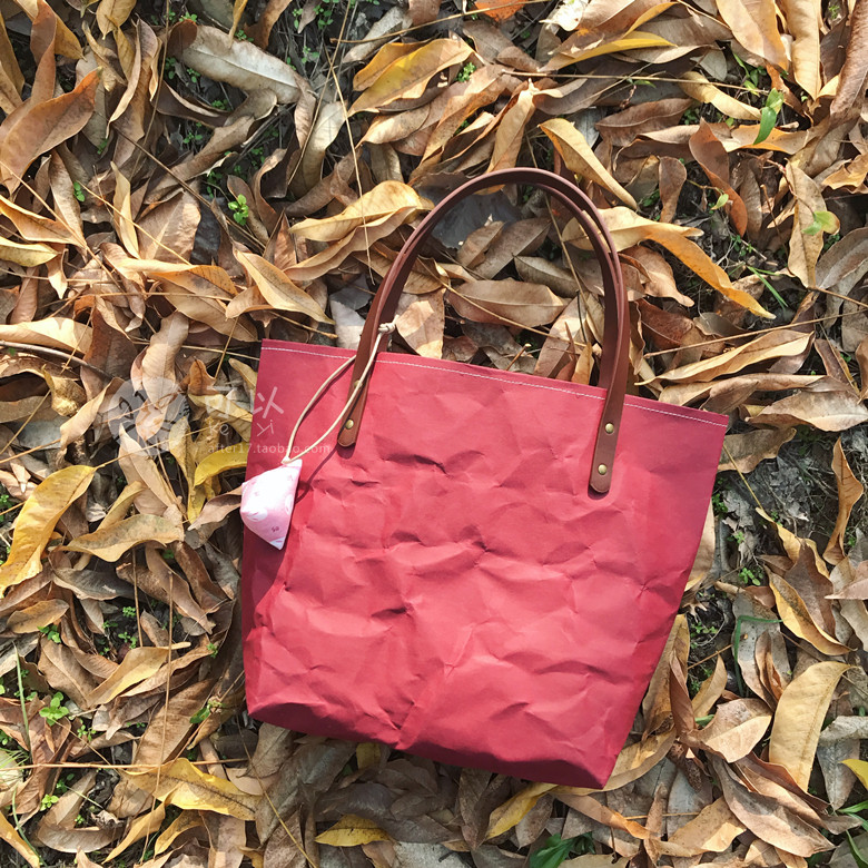 (small island handmade) (four-time dollar pocket) cross section washable kraft paper shopping bag berries red