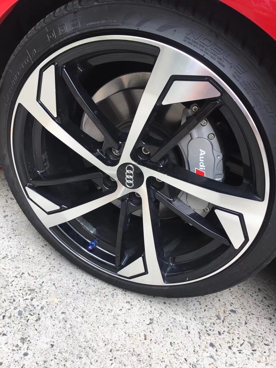 Audi A1 A3 A4L A5 A6L A7 Q3 Q5 TT US G4 Racing caliper cover