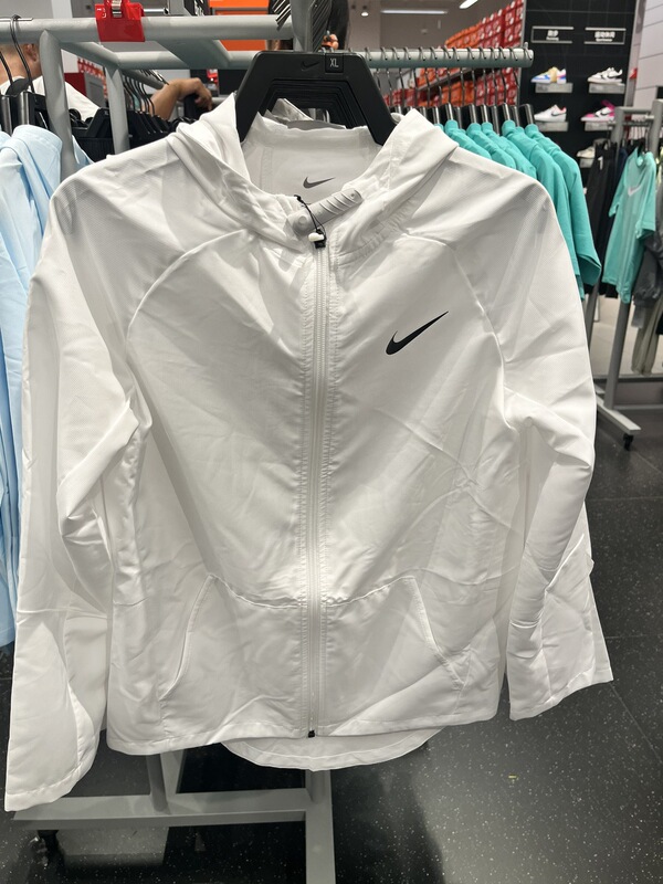 Authentic in Stock‼️Nike Big Kids Upf40+ Sun Protection Printed Casual Breathable Hooded Jacket Do7095 Authentic in Stock‼️Nike Big Kids Upf40+ Sun Protection Printed Casual Breathable Hooded Jacket Do7095