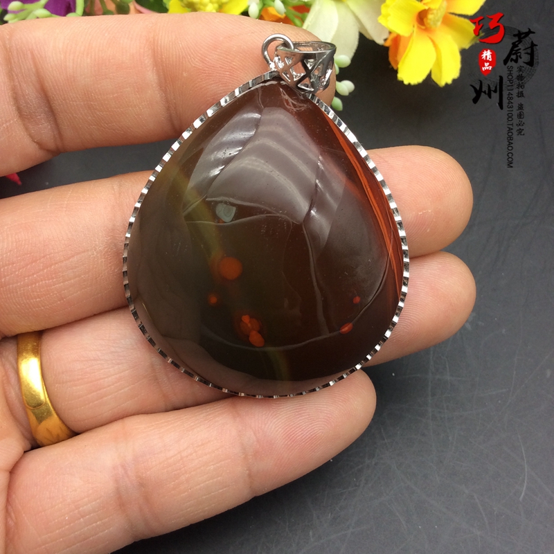 Boutique pure natural declaration of warring country red agau pendant accessories inlaid with the inlaid mangout cord personality necklace