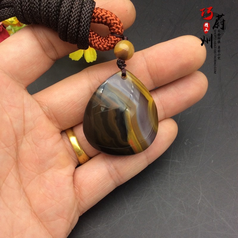 Exquisite pure natural Warring States red agate transparent personality couple pattern collection pendant Ping An brand