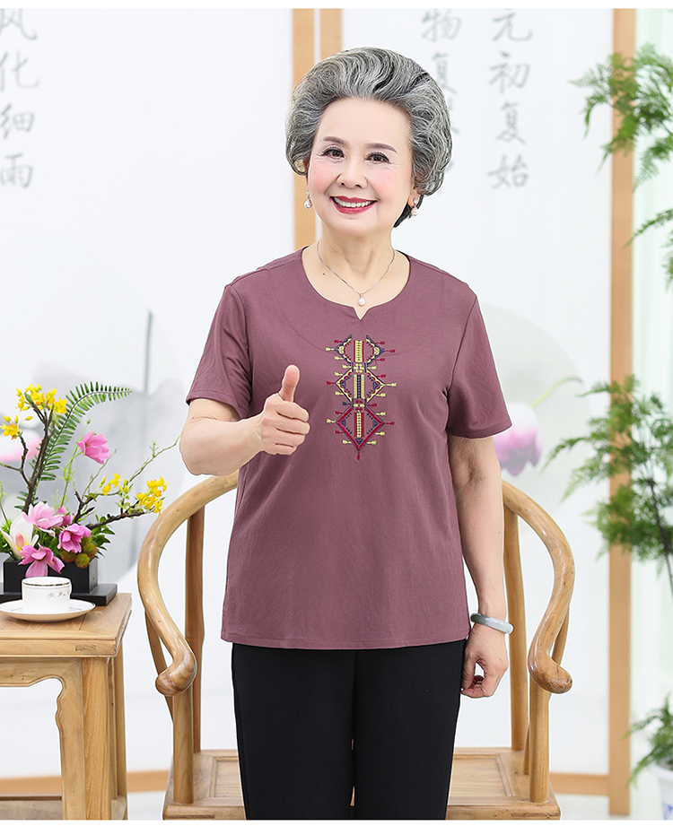 Áo sơ mi nữ trung niên mùa hè áo phông ngắn tay bà già quần áo mùa hè mẹ tải 60-70 tuổi set 80 - Quần áo của mẹ đồ mặc nhà trung niên
