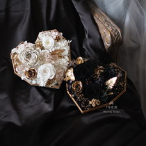 No 7 Garden imported black white immortal flower gift box Black Rose Tanabata Valentines Day gift for boyfriend and girlfriend friends