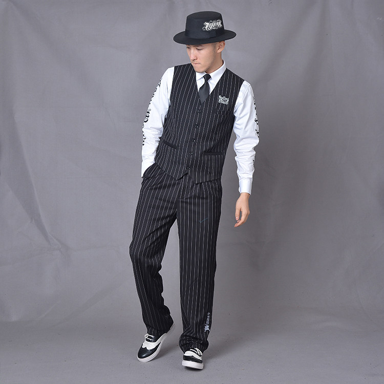 雅痞西装遇上Popping,痞帅马甲玩转Locking,街舞表演服装大揭秘!-西服套装-淘宝百科网