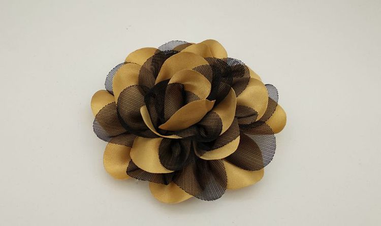 Kết cấu hai lớp vải satin mềm mượt Châu Âu và hoa lớn corsage trâm cài phụ kiện chuyên nghiệp trâm cài áo