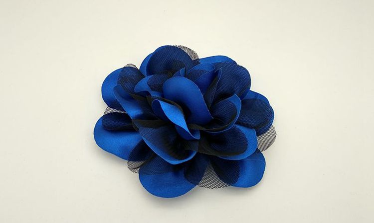Kết cấu hai lớp vải satin mềm mượt Châu Âu và hoa lớn corsage trâm cài phụ kiện chuyên nghiệp trâm cài áo