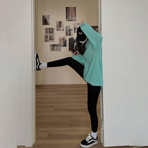 Shark skin beating bottom pants woman autumn winter plus suede outside wearing black Barbie liquid yoga pants pressure tight fit small feet elastic