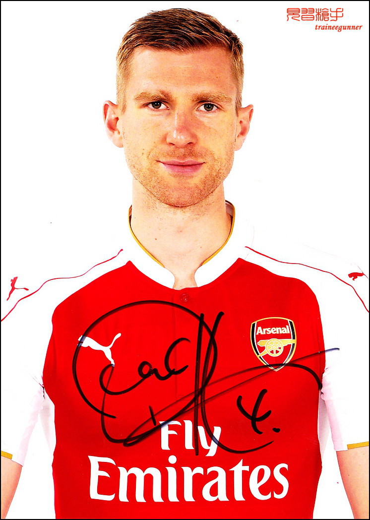 Mertesacker Arsenal 2015-16 Autographs Official Photos