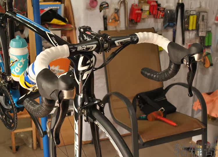 Poignées de vélo - Ref 2343972 Image 9