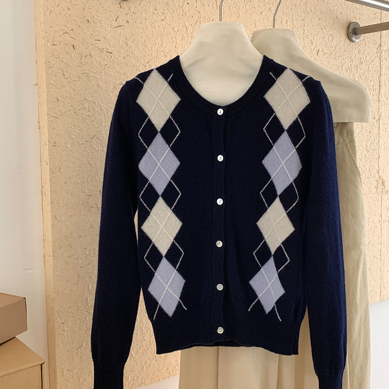100% Pure Wool Diamond Knit Cardigan for Women, Stylish and Unique for Autumn and Winter, Vintage Sweater Outerwear