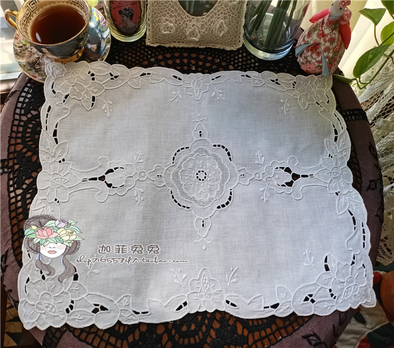 Ex-gratia foreign trade export European original single white cotton linen handmade embroidery buckle floral disc dining cushion disc cushion decorative cover towels