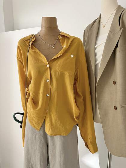 落日橘衬衫女设计感小众外穿宽松时髦薄款防晒衫休闲韩版别致上衣