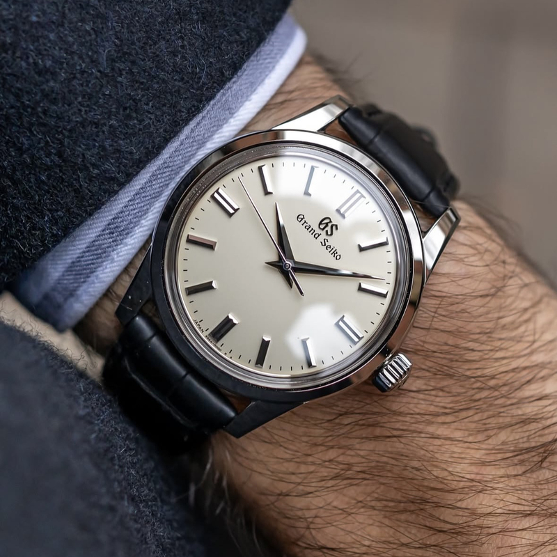 [Cream Noodle Hand Roll] Crown Blue Lion Cream Noodle Gs Mechanical Gift Formal Belt Couple Watch Sbgw301G