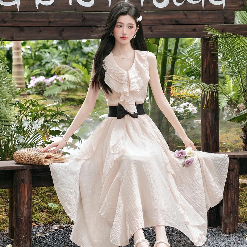 French-Style Sweet Sleeveless Deep V-Neck Ruffled Waist-Cinching Fairy Long Dress Performance Elegant Gown Women's Evening Wear