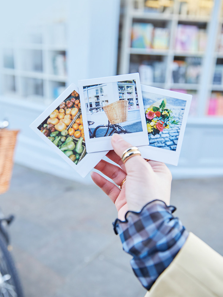 Fujifilm/Instax Square Photo Paper Sq10/6/Sp3 Instant Imaging Fast Display Film/Black and White/White Border Instax Square Photo Paper