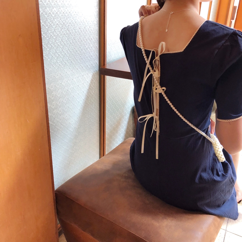 VK旗艦店 韓系時尚小露背滾邊氣質短袖洋裝